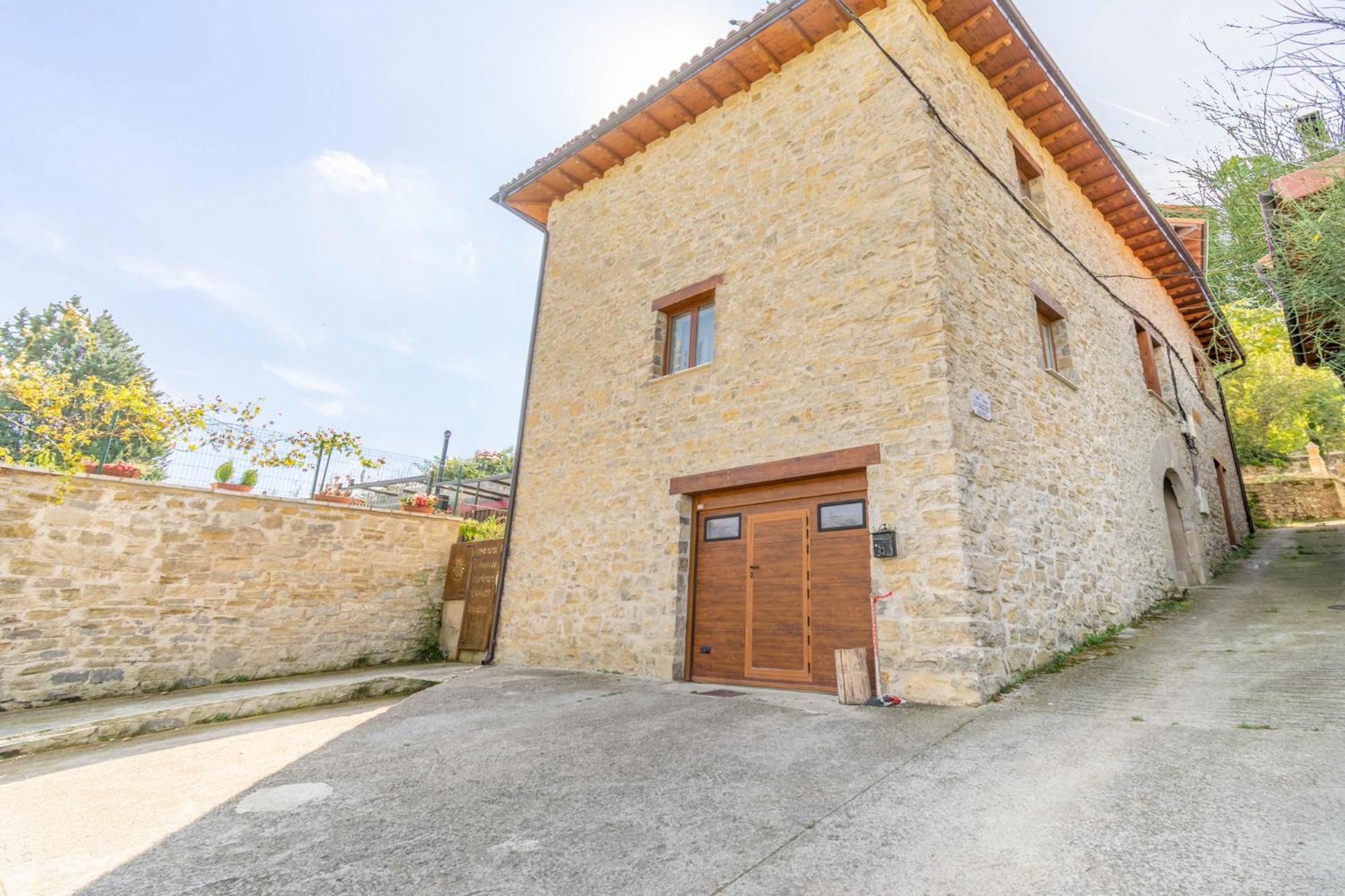 Acogedora Casa Rural Con Jardin Y Barbacoa Proxima A Pamplona Ilzarbe ภายนอก รูปภาพ